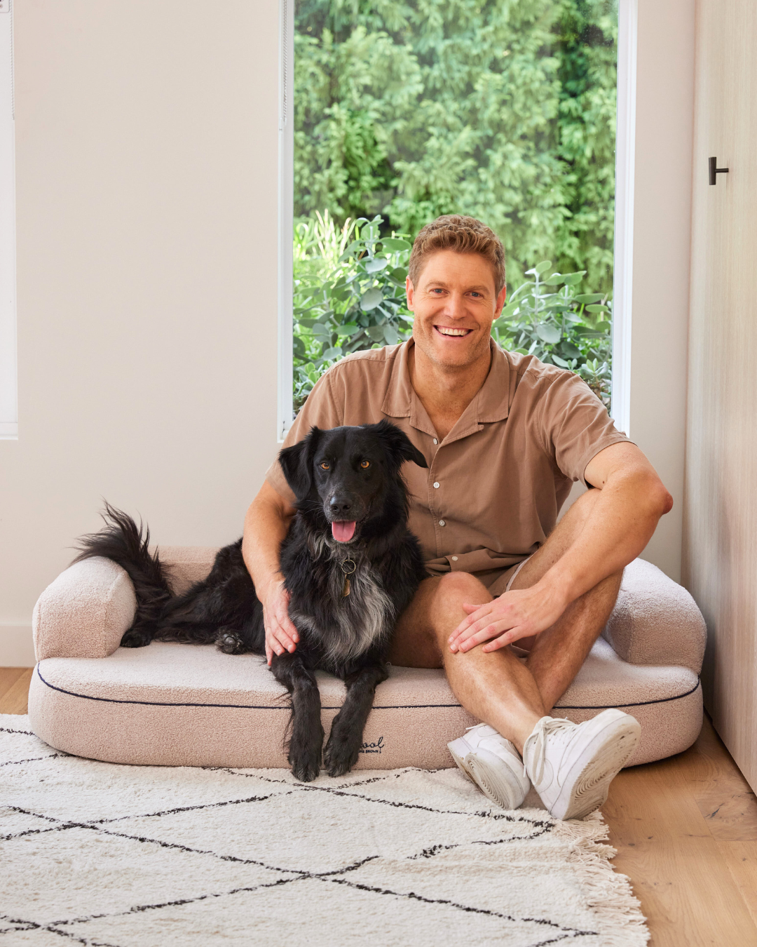 The Bed + Spare Cover Bundle. Size - Grandé