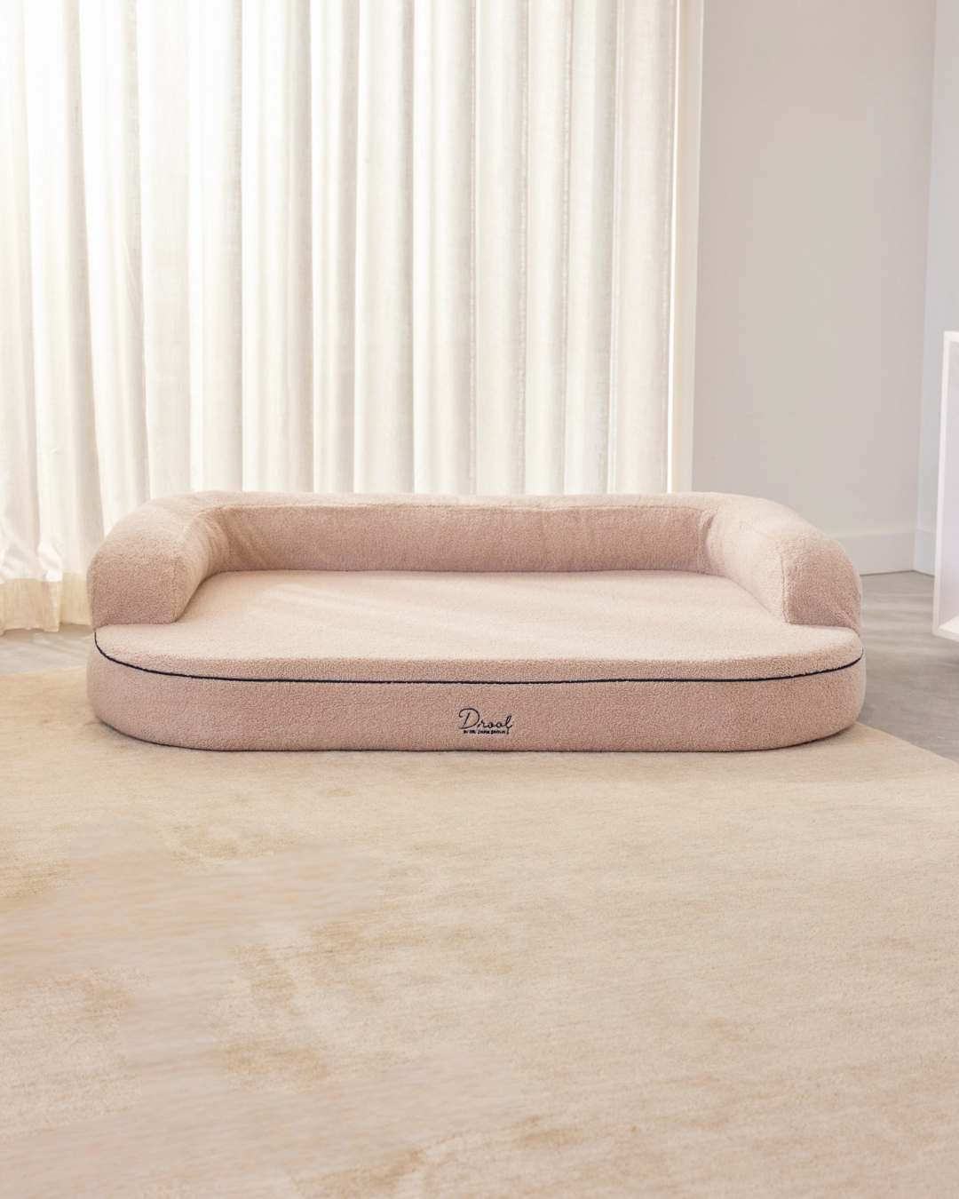 The Bed + Spare Cover Bundle. Size - Grandé